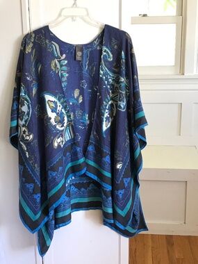VINCE CAMUTO Cape Poncho Shawl One Size Oversized
